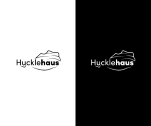 Hucklehaus | Diseño de Logo por uitaki