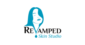 Diseño de Logo por Dasa para Revamped Skin Studio | Diseño #26435901