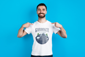 T-Shirt-Design von MEDIA GLASS für dieses Projekt | Design #26466834