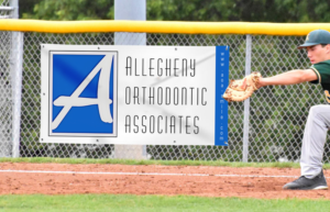 Sponsorship Banner for Little League outfield fence  | Poster-Design von FutureDesigne