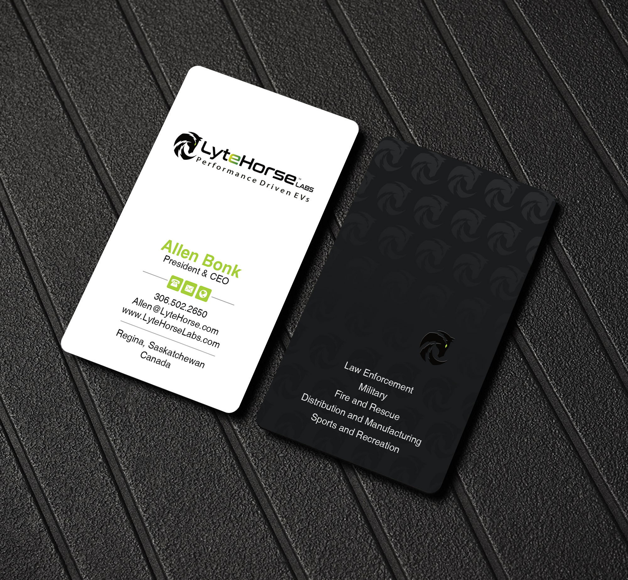 Visitenkarten-Design von Creations Box 2015 für LyteHorse Labs | Design #26549141