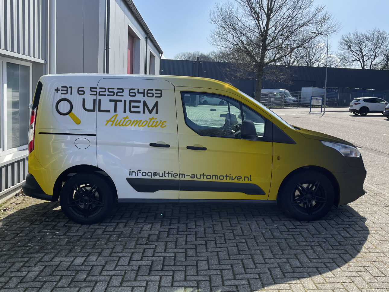Car Wrap Design by Yacine Tutmicy for Ultiem Automotive | Design #26589322