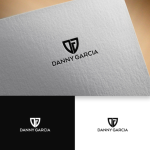 DGD or a cool signature of my name ("Danny Garcia") | Design de Logo par DesignDUO