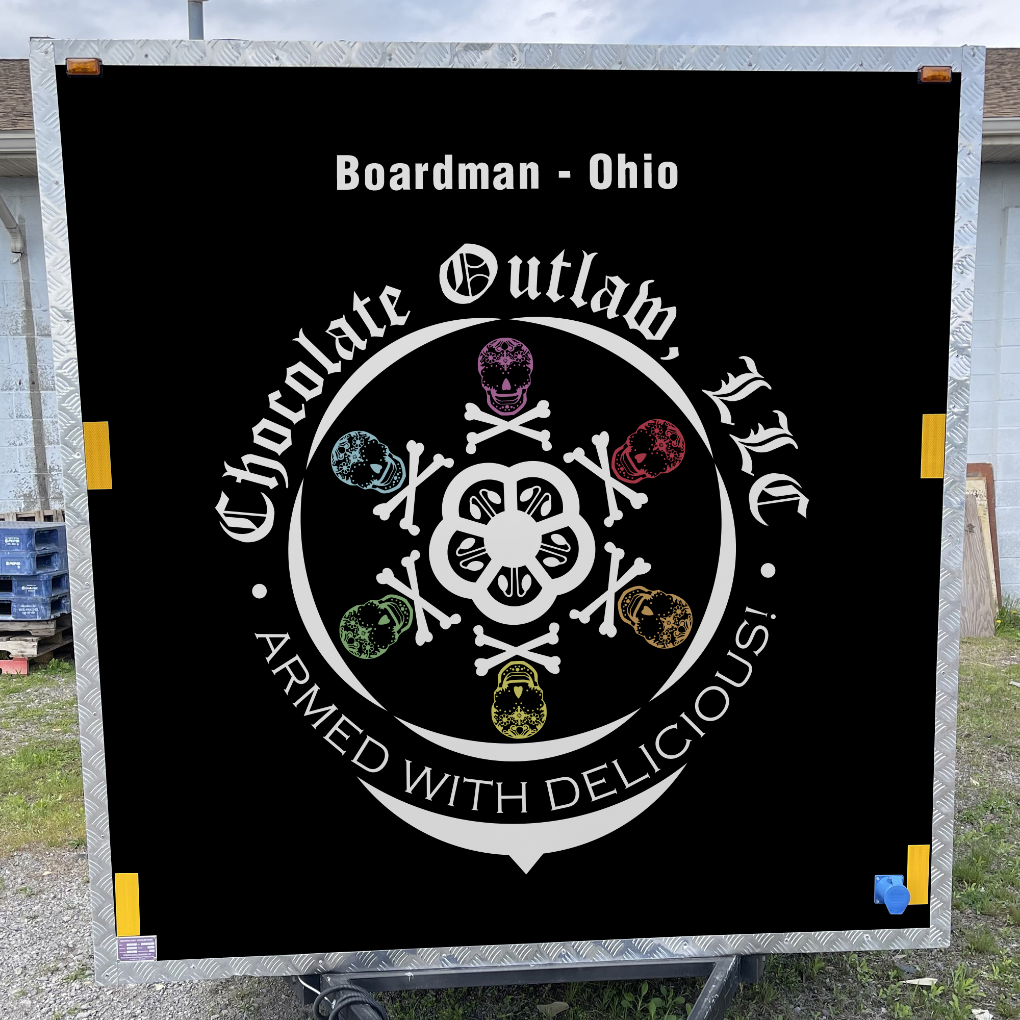 Car Wrap Design by haru_ichiban for Patriot Hitches, LLC | Design #27052798