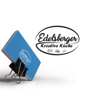 Unser Logo soll über unsere Liebe zum Essen und die Leidenschaft für das Kochen sagen. Auch viel über immer eine chilltime Zeit, wenn Sie in unserem Restaurant sitzen und eine Ggod Zeit mit uns. | Design de Logo par Artsenal