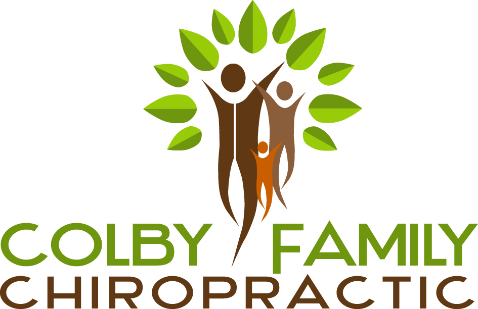 Logo Design by Cláudia Polónia for Colby Family Chiropractic | Design #737621