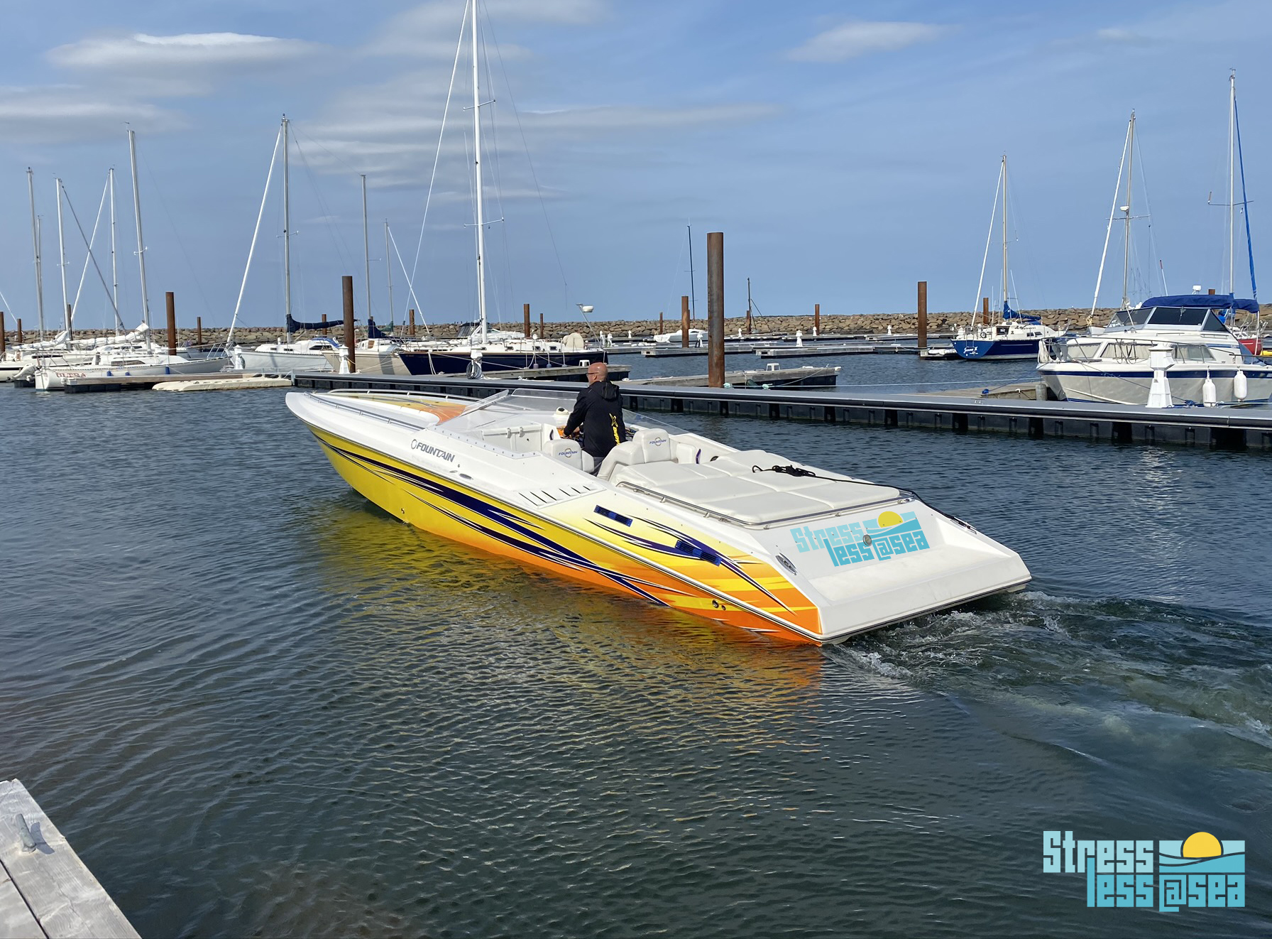 Diseño de Logo por aquabomb26 para shedia Lobster shop | Diseño #26740787