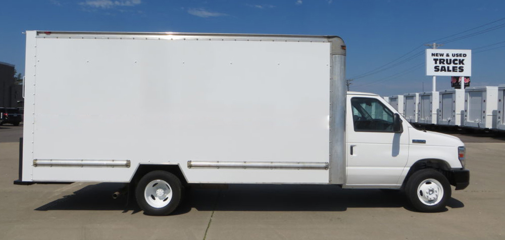 Design de Covering de Véhicule par Yoga Tri pour ce projet | Design #26825877