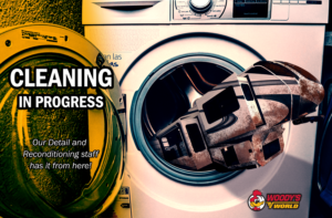 Design Graphique par adamlorddesign pour Woody's RV World | Design : #26853473