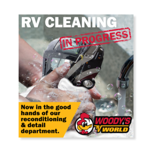 Graphic Design by Lezette_G for Woody's RV World | Design: #26877756