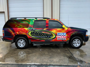 Design de Covering de Véhicule par aabirk09 pour Lakeside Marine & Motorsports | Design : #27128719