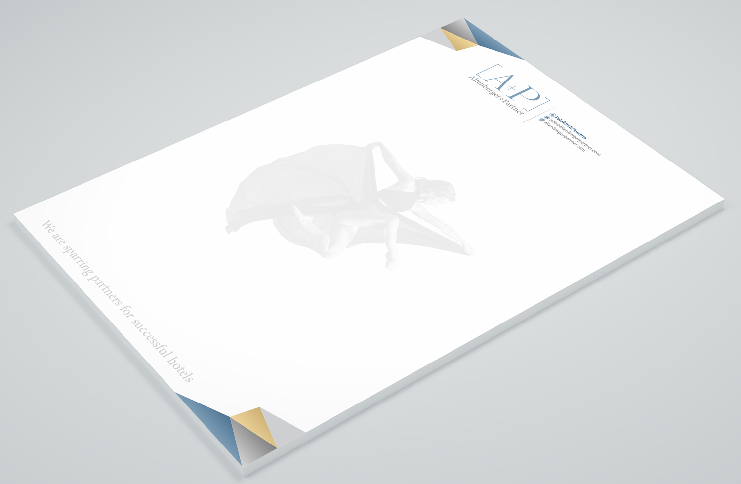 Stationery Design by Petter Goms for this project | Design #27041020