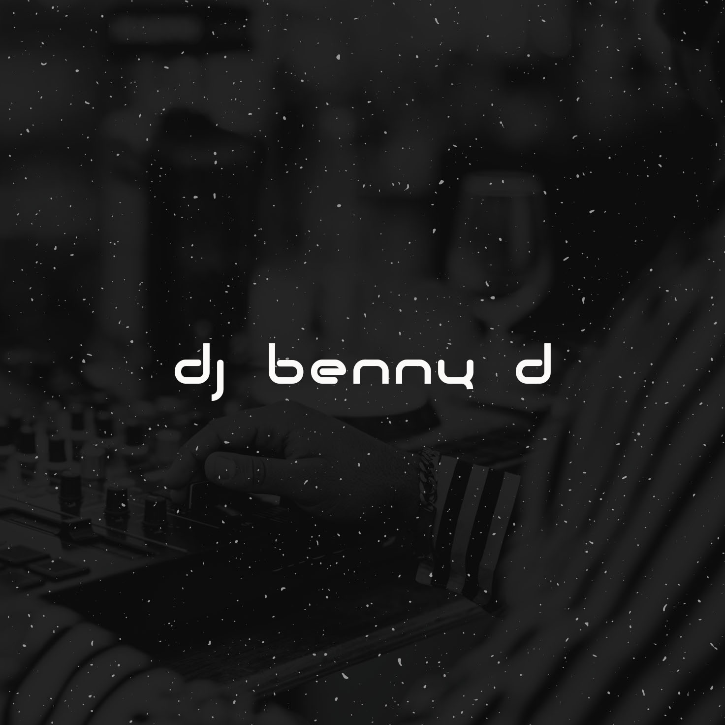 Logo Design by Roman Designs for Dustin Smith Digital Imagery | Design #27100964