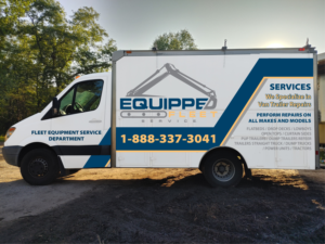 Mobile fleet service and hydraulic truck design | Diseño de Rotulación de Vehículo por Kira Graphics