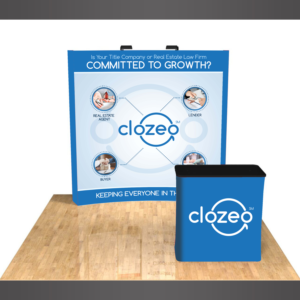 Design of Clozeo's Tradeshow booth banner and podium | Messestand-Design von Designers Hub