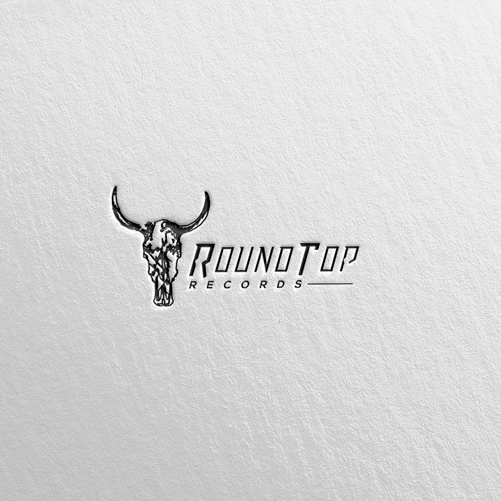 Logo Design by WeiArts for Round Top Vinyl  | Design #27450740