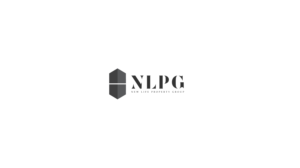 Logo Design by hirundo.design