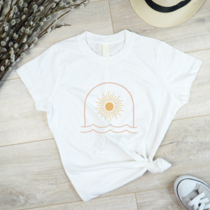 T-Shirt-Design von Briana Rae Designs für dieses Projekt | Design: #27970279