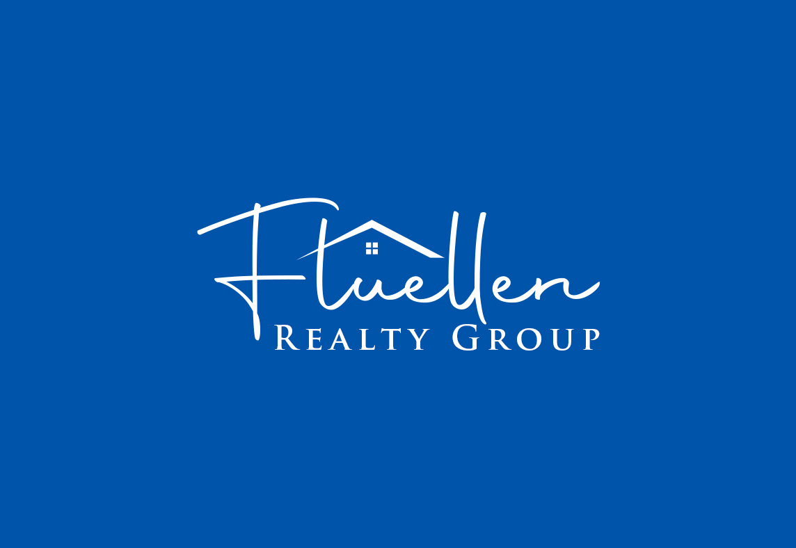 Diseño de Logo por Soonia para Fluellen Cupcakes | Diseño #27986552
