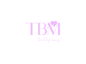 Design de Logo par cafemountdesigns pour Tarot By Maisy | Design #28044607