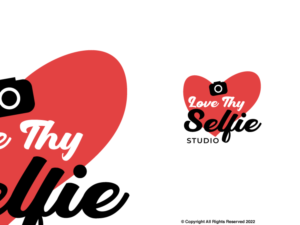 Diseño de Logo por Ash  para Love Thy Selfie Studio | Diseño #28442944