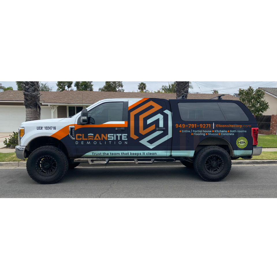 Car Wrap Design by Yoga Tri for this project | Design #28675622