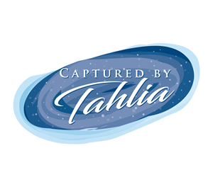 Diseño de Logo por LogoPoko para Captured by Tahlia | Diseño #28720965