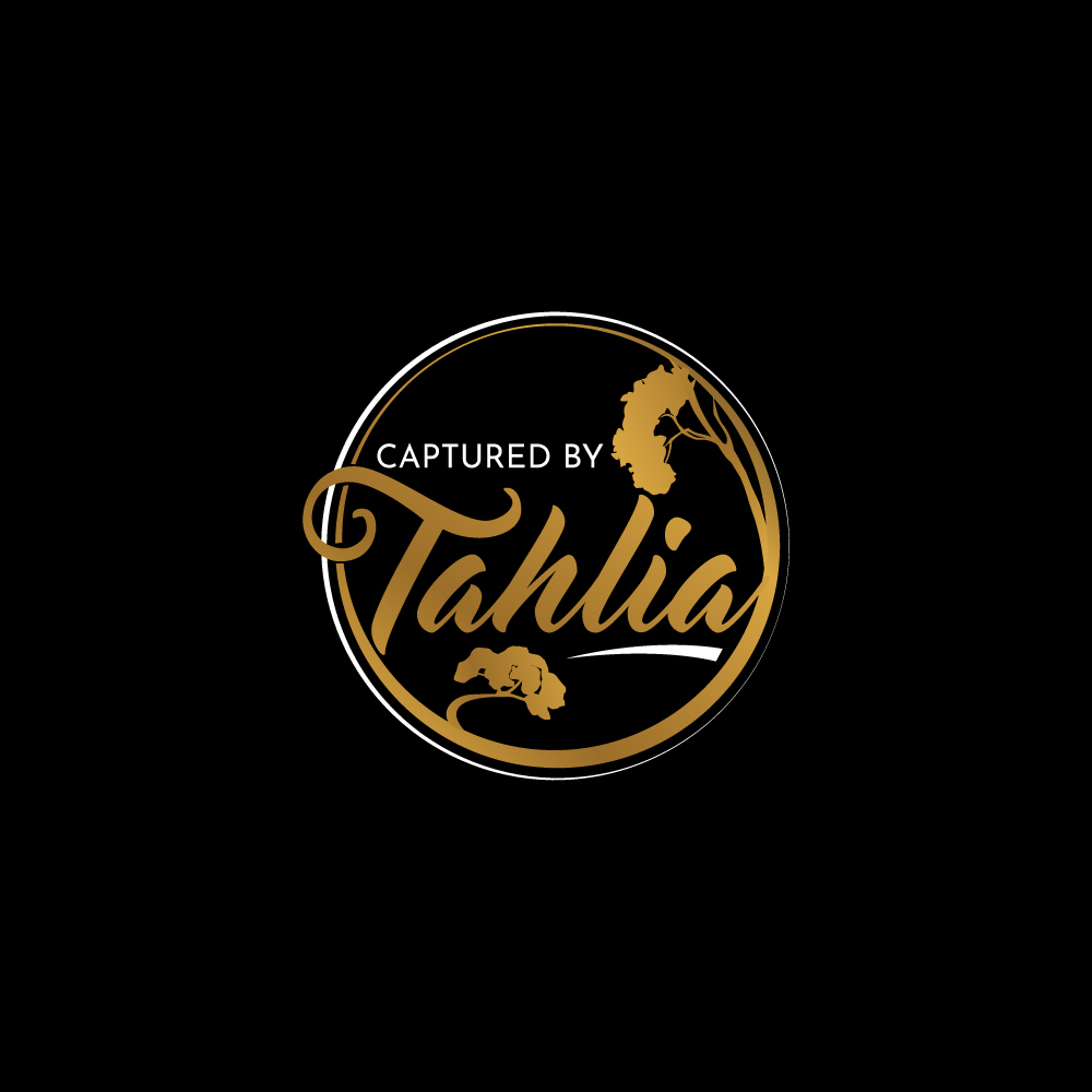 Logo Design by logoQ for Captured by Tahlia | Design #28727575