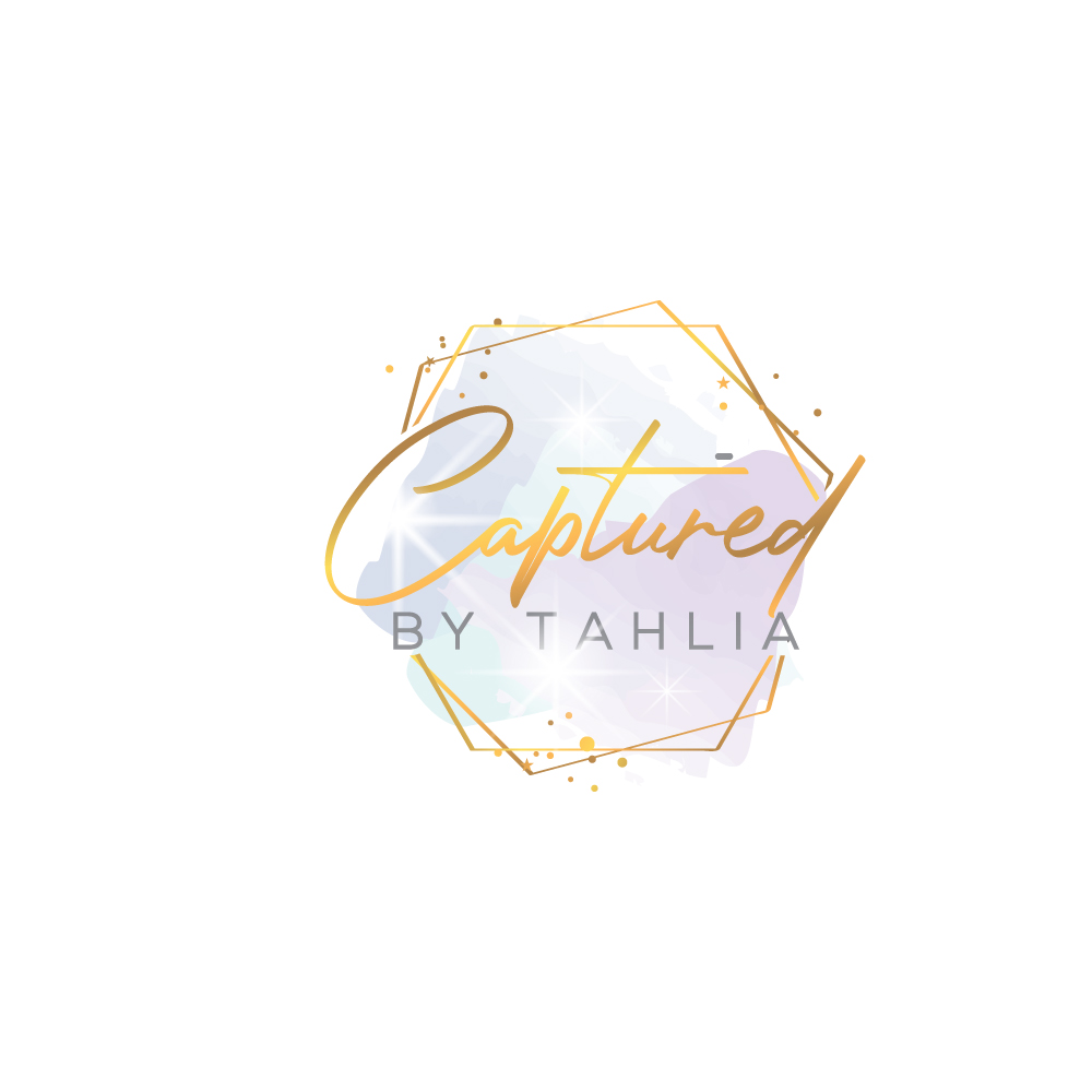 Logo-Design von logoQ für Captured by Tahlia | Design #28727577