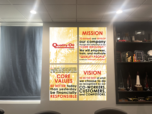 Diseño Gráfico por ioio para Quality Oil Company | Diseño: #29745186