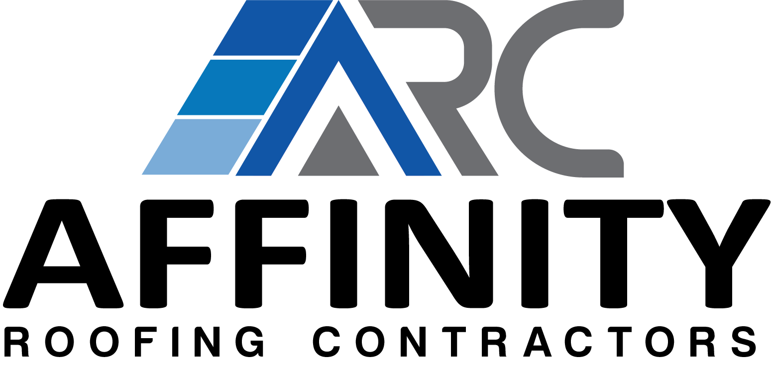 Design de Logo par BibaC pour Affinity Roofing Contractors | Design #29784800
