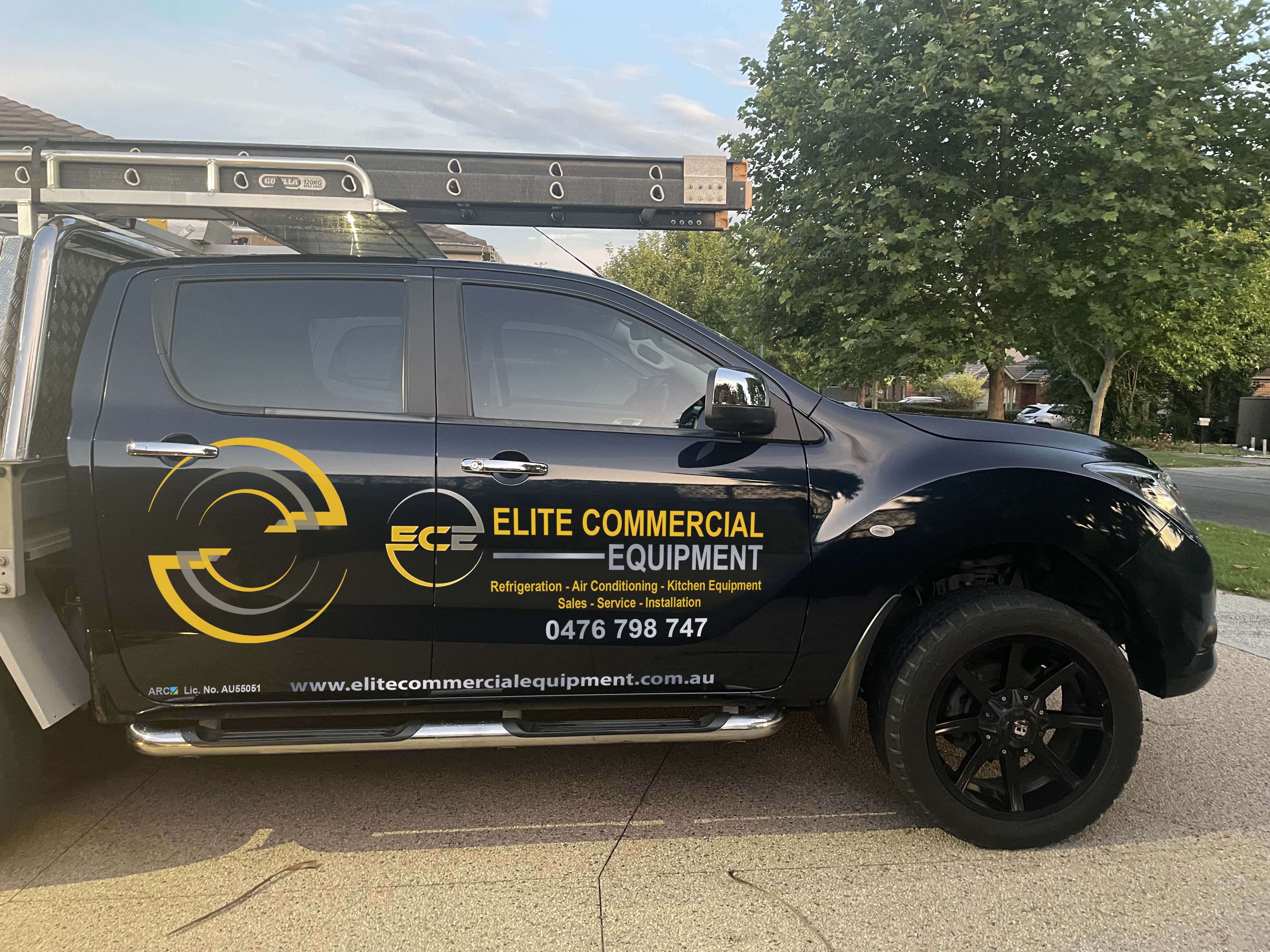 Grafik-Design von Riaz786 für dieses Projekt | Design #29980123