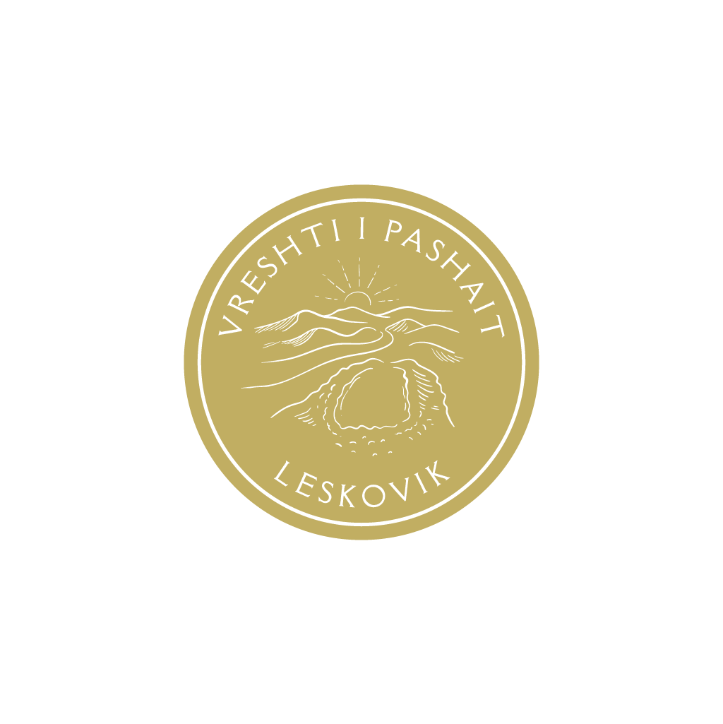 Logo Design by Jerwin Intac for Vreshti i Pashait | Design #30135318