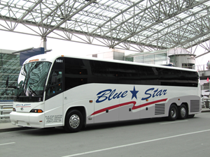 Design de Covering de Véhicule par WNP pour Blue Star Charters & Tours, Inc. | Design : #30235755
