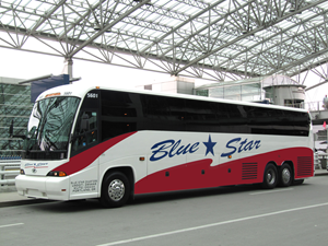 Design de Covering de Véhicule par WNP pour Blue Star Charters & Tours, Inc. | Design : #30235799