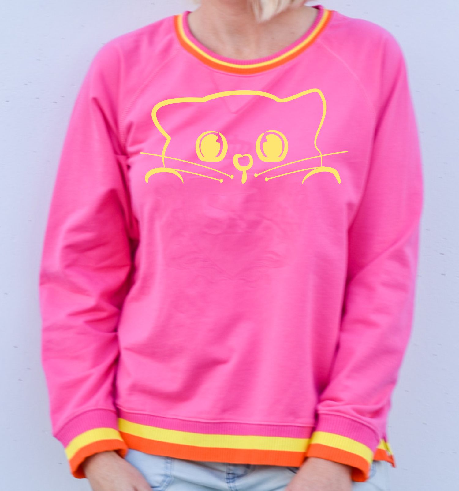 Diseño de Camiseta por A10 para Kellie Rose Holliday | Diseño #30554578