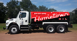 Car Wrap-Design von typefdesign für Hometown Oil | Design: #30770311