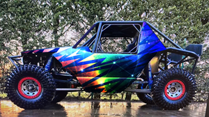 Car Wrap Design by Kira Graphics