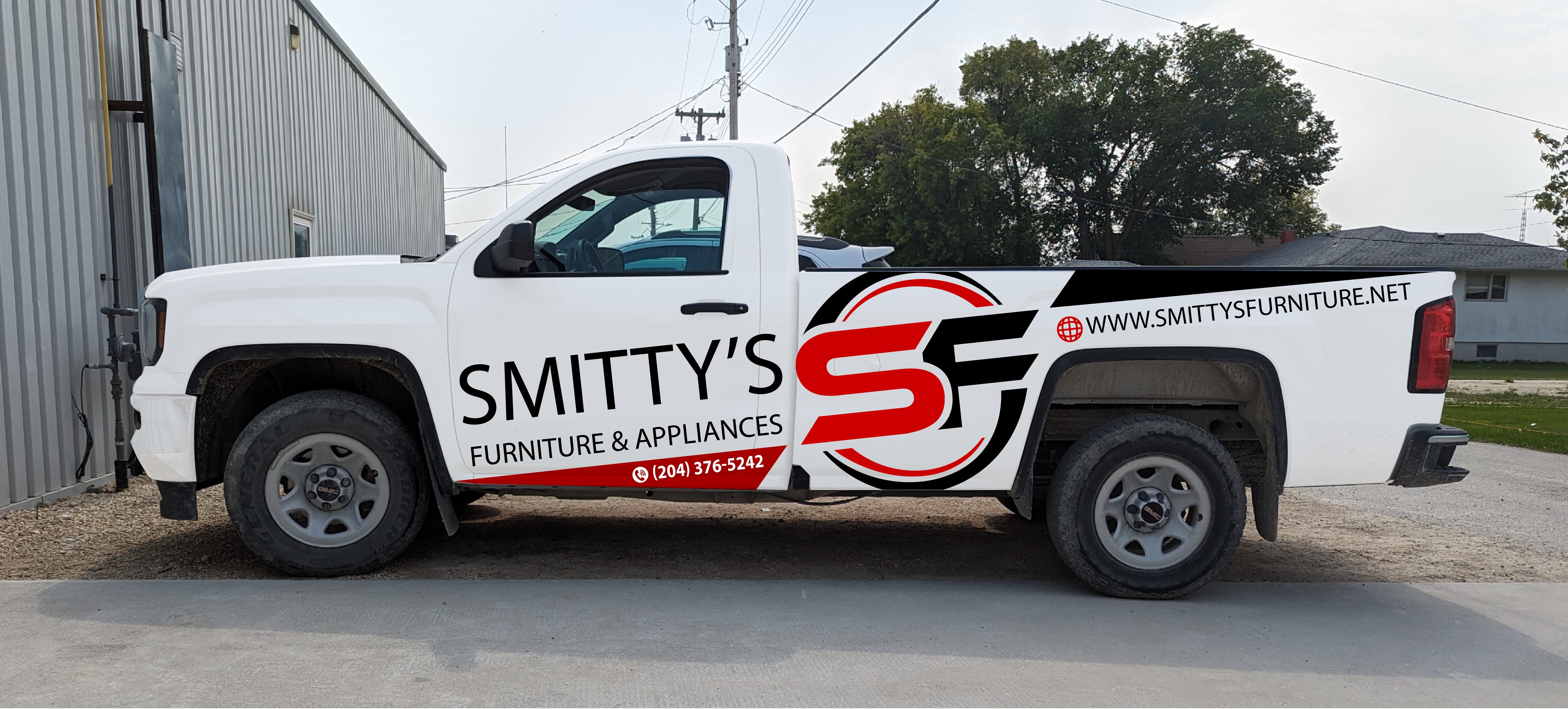 Diseño de Rotulación de Vehículo por Kira Graphics para este proyecto | Diseño #31311234