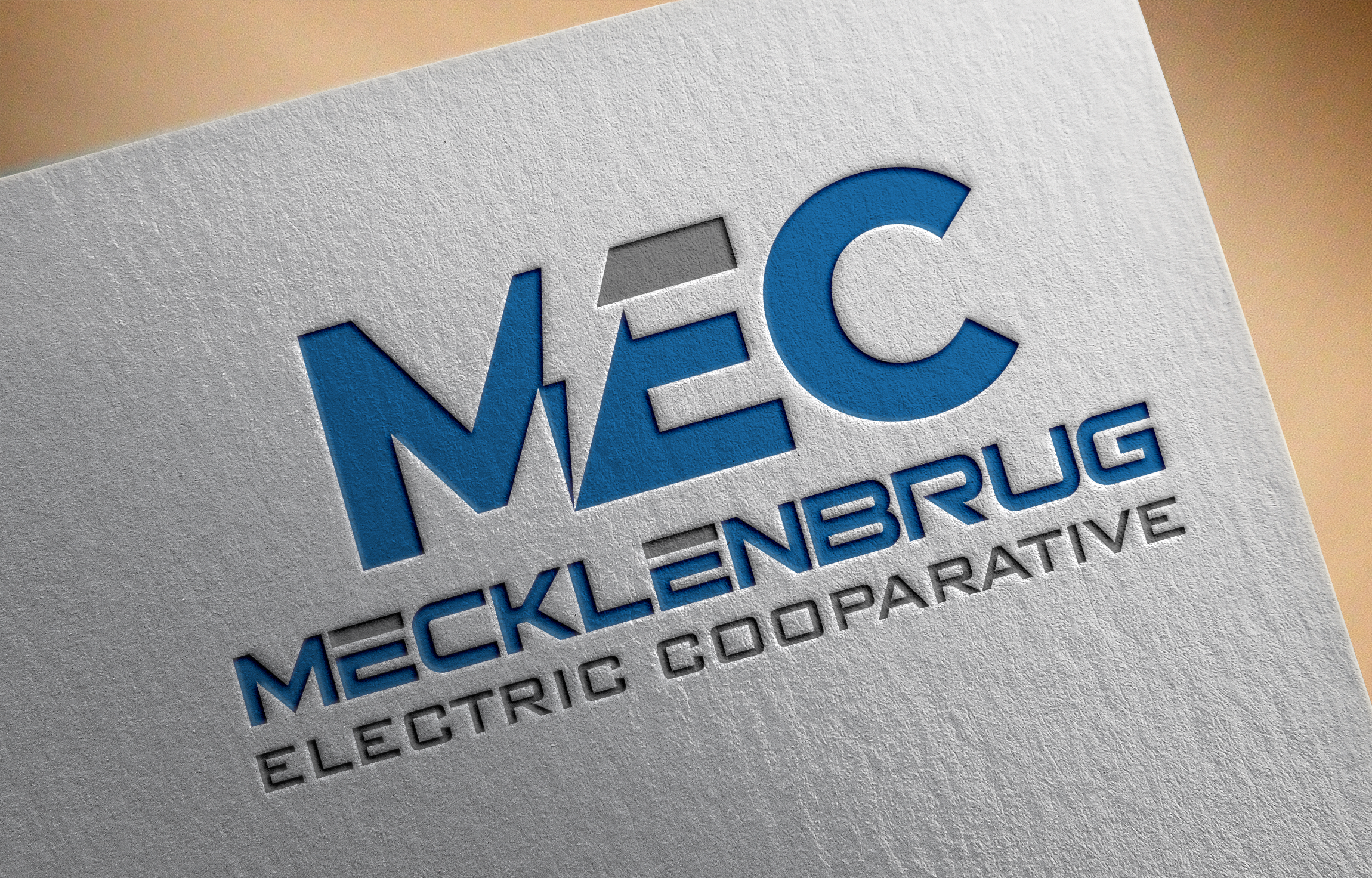 Design de Logo par Graphixpointt pour Mecklenburg Electric Cooperative | Design #31389653