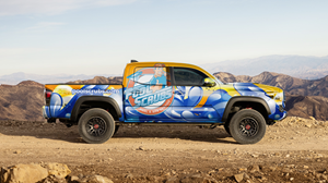 Car Wrap-Design von Madin für Pool Scrubs | Design #31586610