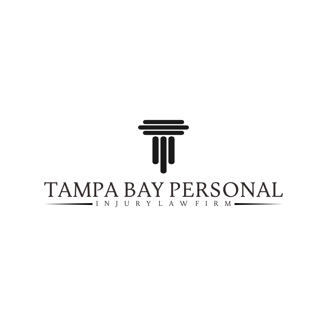 Design de Logo par Kamidi pour Tampa Bay Persona Injury Law Firm | Design #31573680