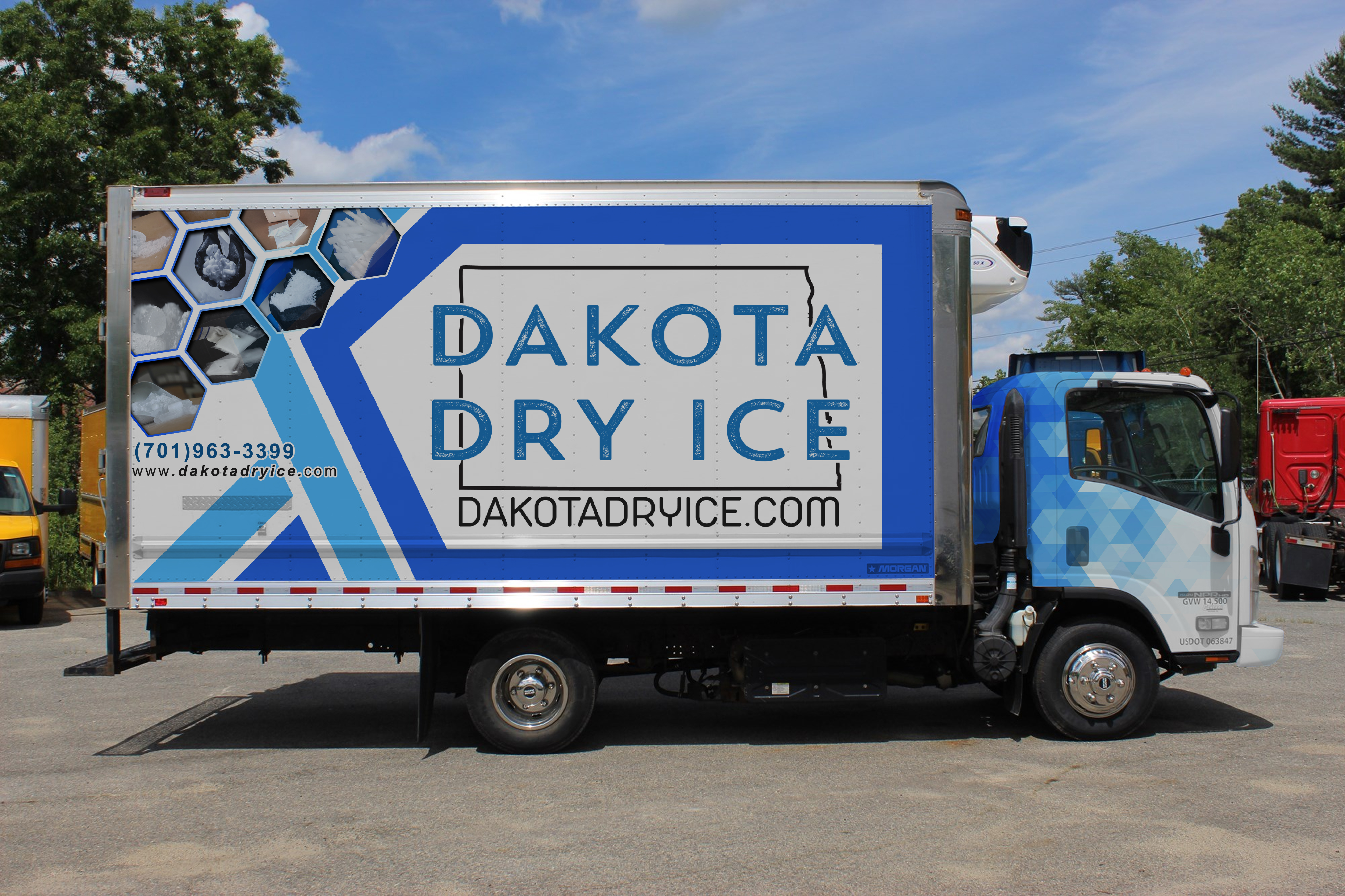 Car Wrap Design by Virgy priatna putra for this project | Design #32057613