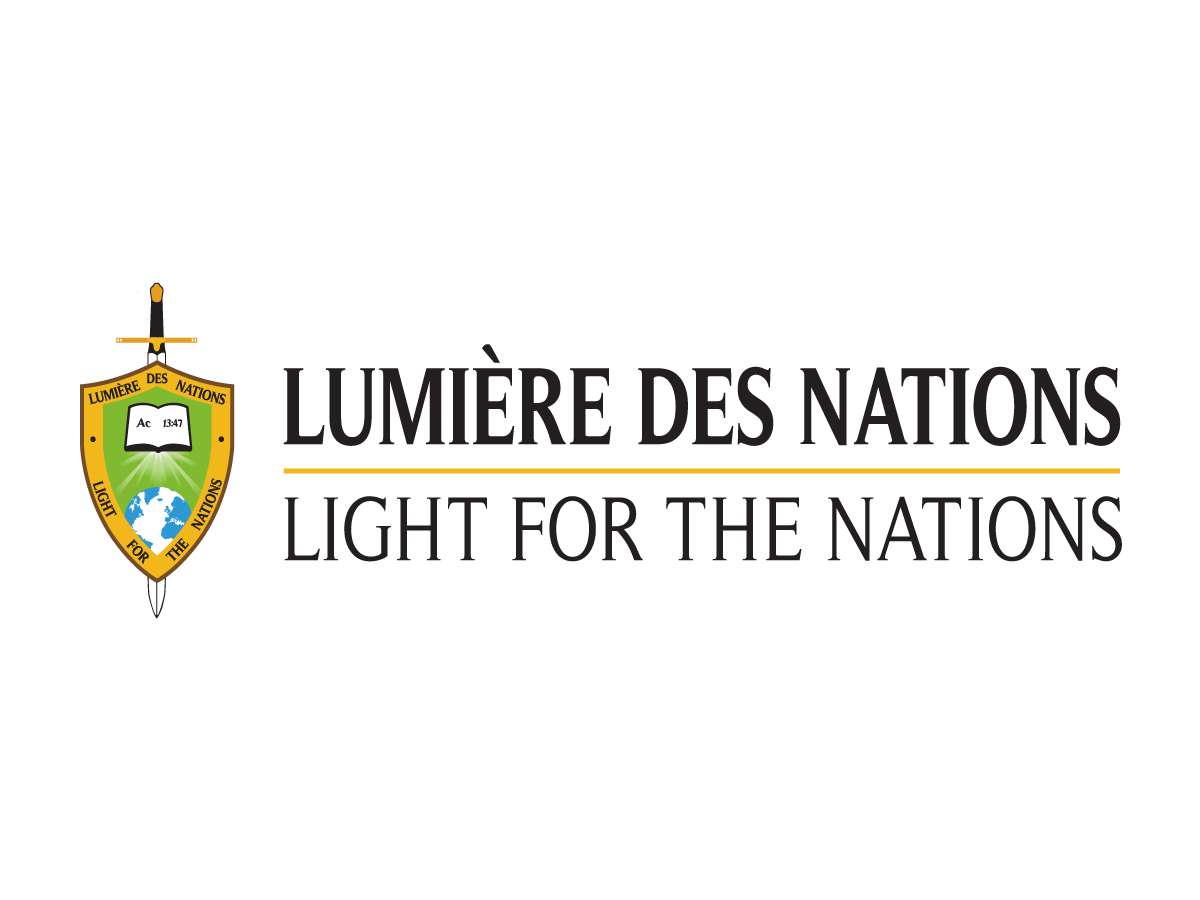 Diseño de Logo por Reverie Studio para Centre Chrétien Lumiere des Nations | Diseño #3178275