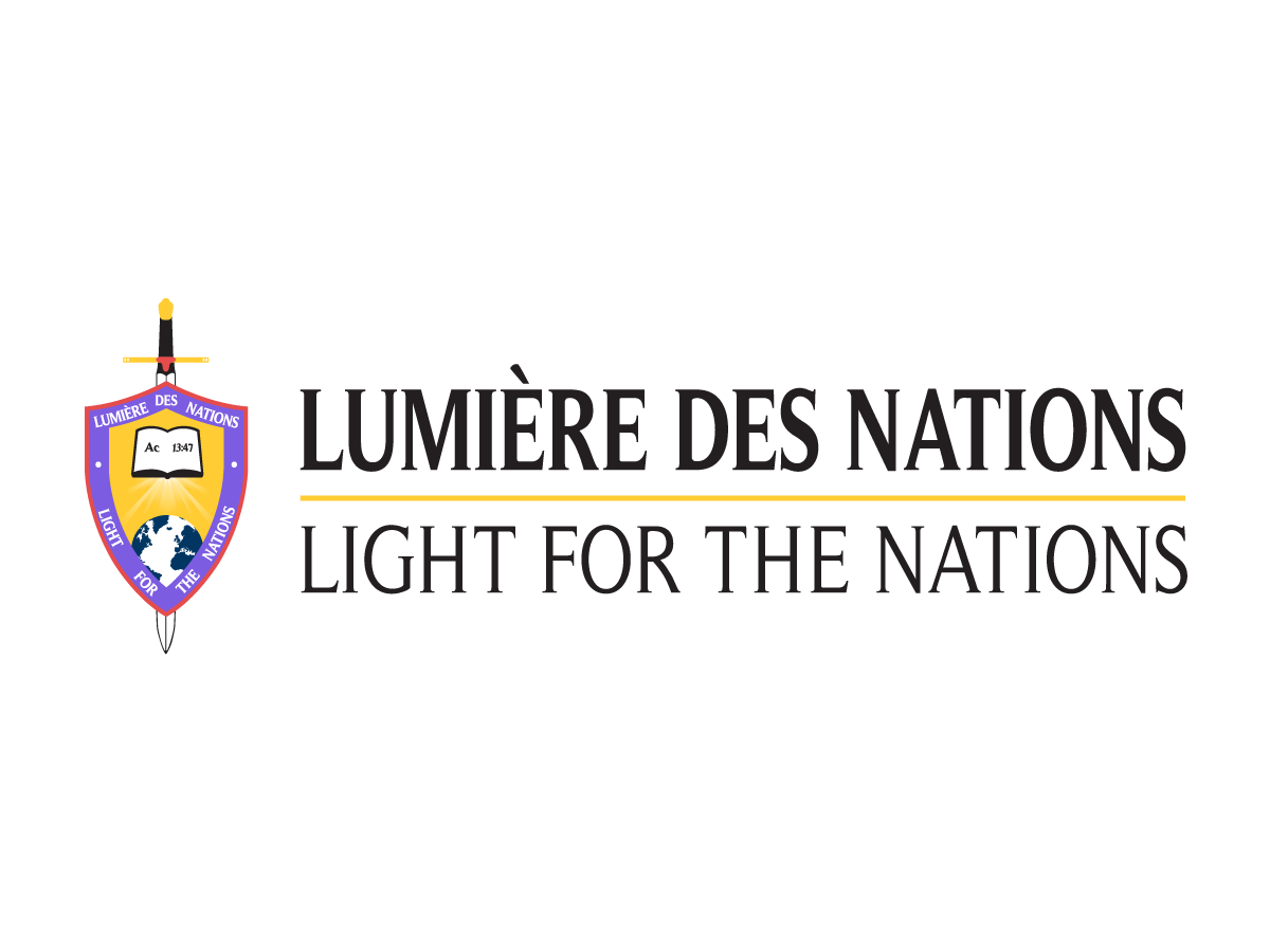 Logo-Design von Reverie Studio für Centre Chrétien Lumiere des Nations | Design #3178295