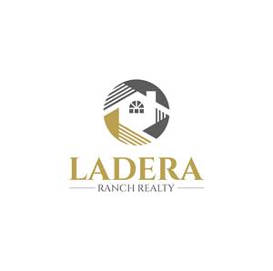Logo-Design von malekah_city für Luxury Coastal Realty | Design: #32670128