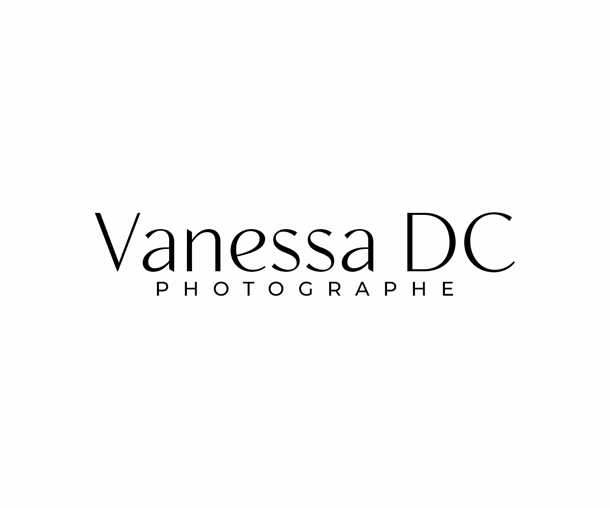 Logo Design by Thati Designs for Vanessa DC Photographe | Design #32691106