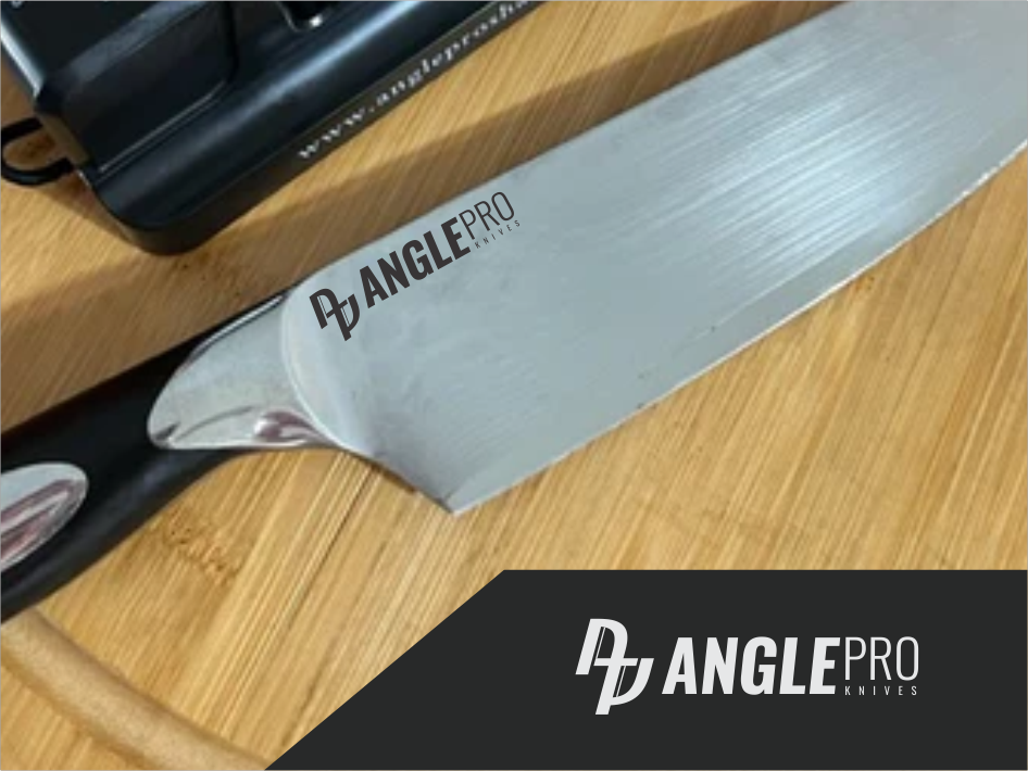 Logo-Design von Bee Bee für Rhineland Cutlery | Design #33022327