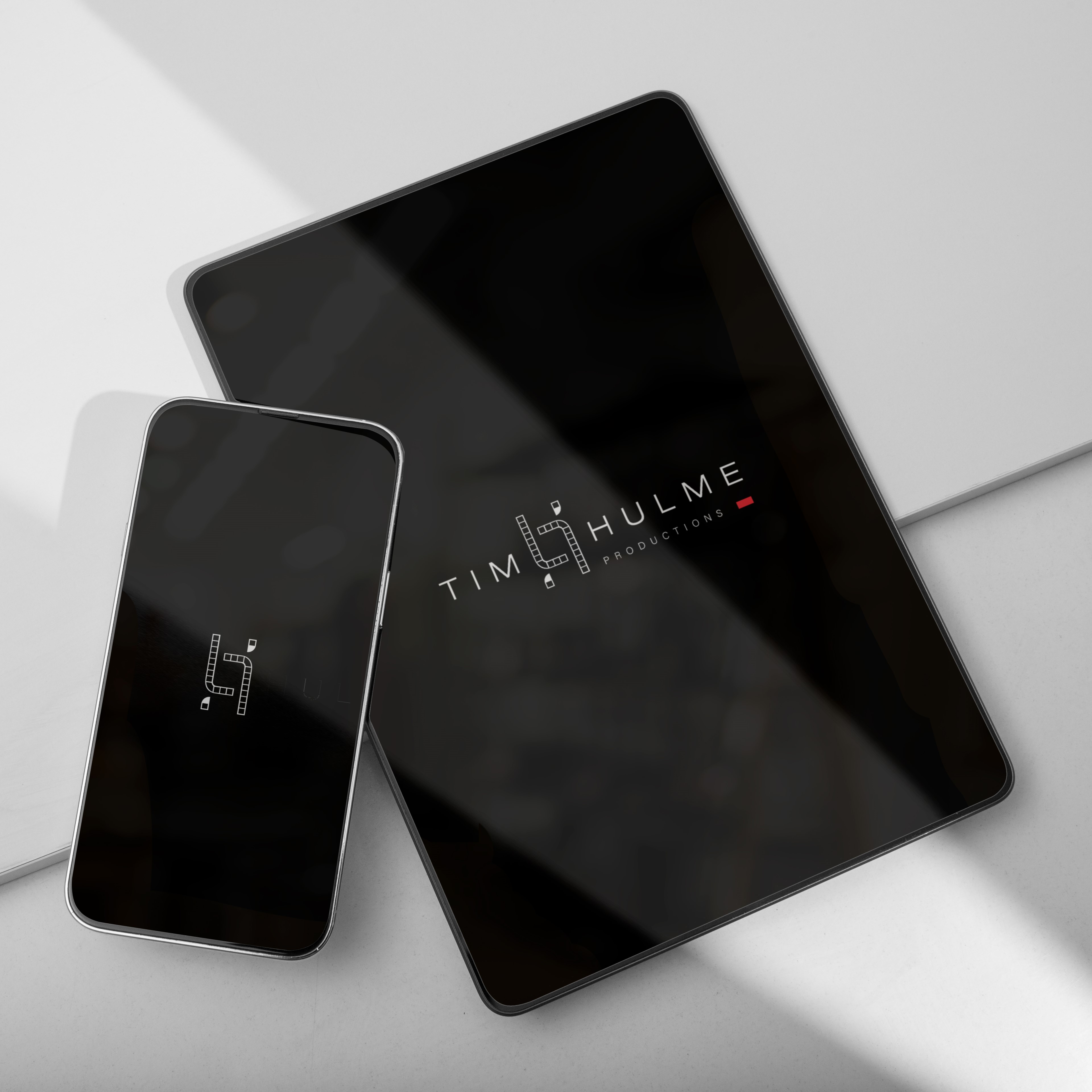 Logo Design by Ar_nisam_usman for Tim Hulme Photography PTY Ltd | Design #33358263