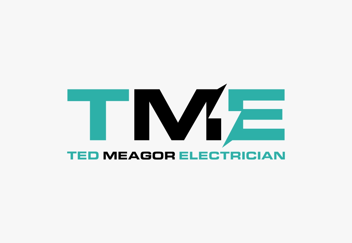 Diseño de Logo por simpl_designs para Ted Meagor Electrician | Diseño #33504719